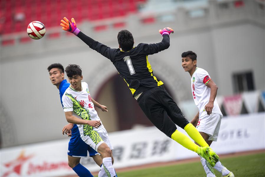 （体育）（8）足球——全运会男子足球U20预赛：新疆胜北京