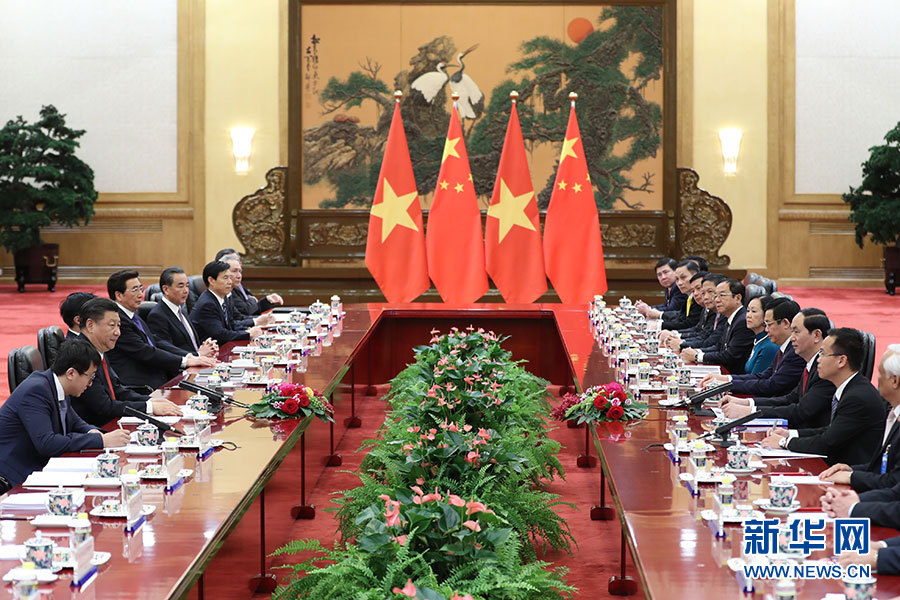 5月11日，国家主席习近平在北京人民大会堂同越南国家主席陈大光举行会谈。 新华社记者 丁林 摄
