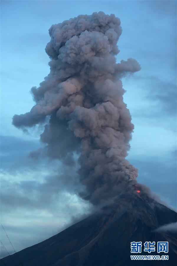 （国际）（2）菲律宾马荣火山持续喷发