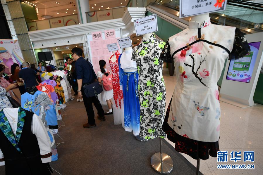 （图文互动）（1）香港举办旗袍设计比赛 促传统文化进校园