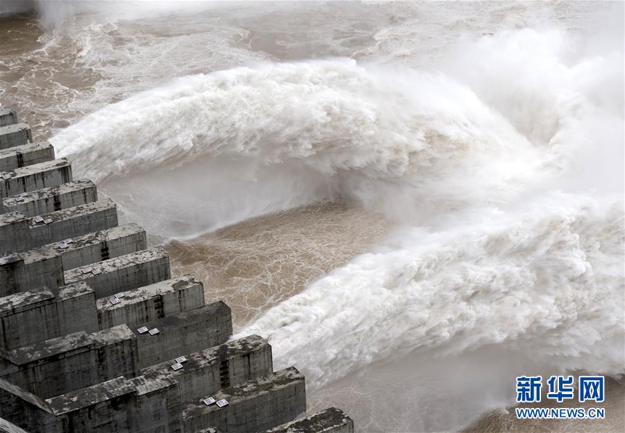 #（环境）（2）“长江2018年第1号洪水”在上游形成 