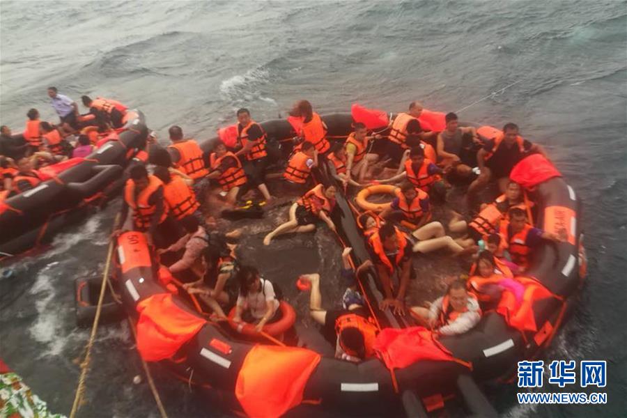 （國際）（2）泰國普吉海域發生翻船事故　船上載有中國遊客
