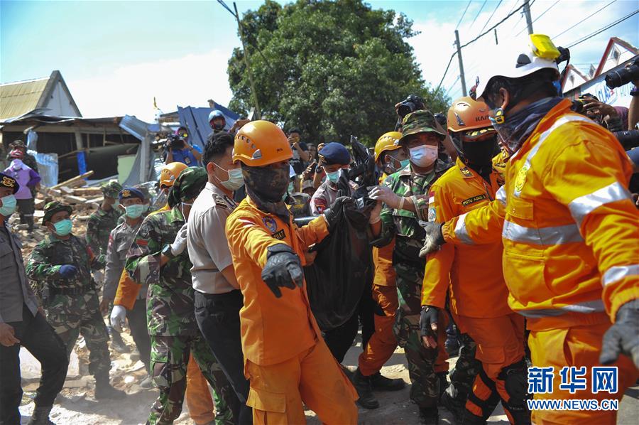 （国际）（1）印尼龙目岛地震死亡人数升至131人