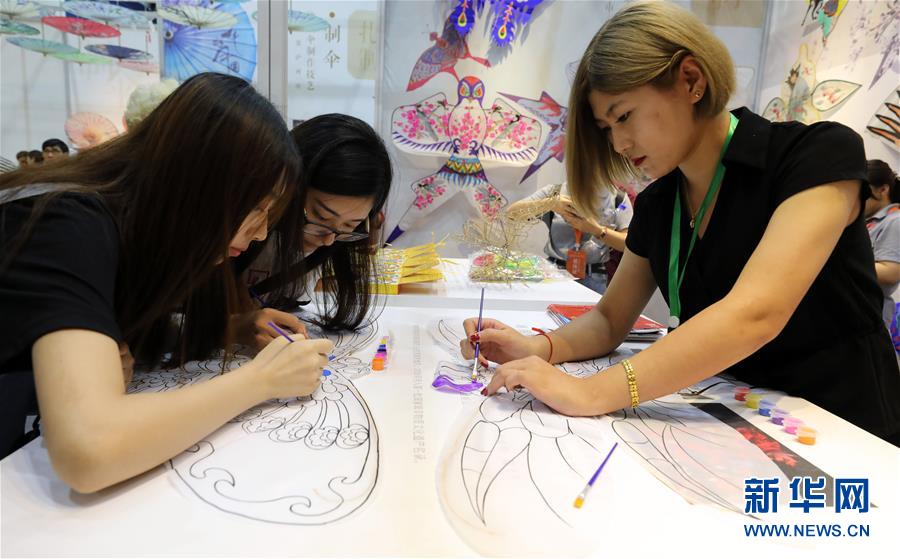 #（社会）（4）第五届中国非物质文化遗产博览会在济南开幕