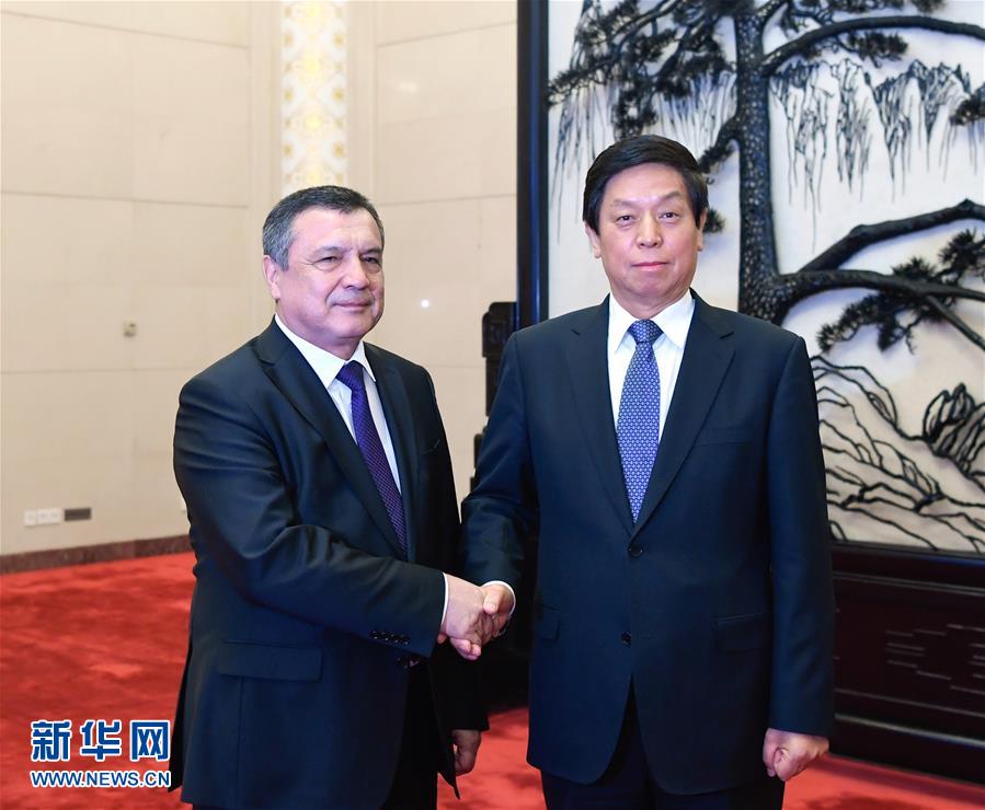 （時政）栗戰書與烏茲別克斯坦最高會議立法院主席伊斯梅洛夫舉行會談