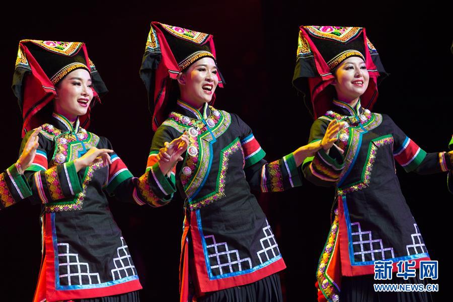 （文化）（5）楚雄彝族音樂舞蹈服飾展演亮相京城
