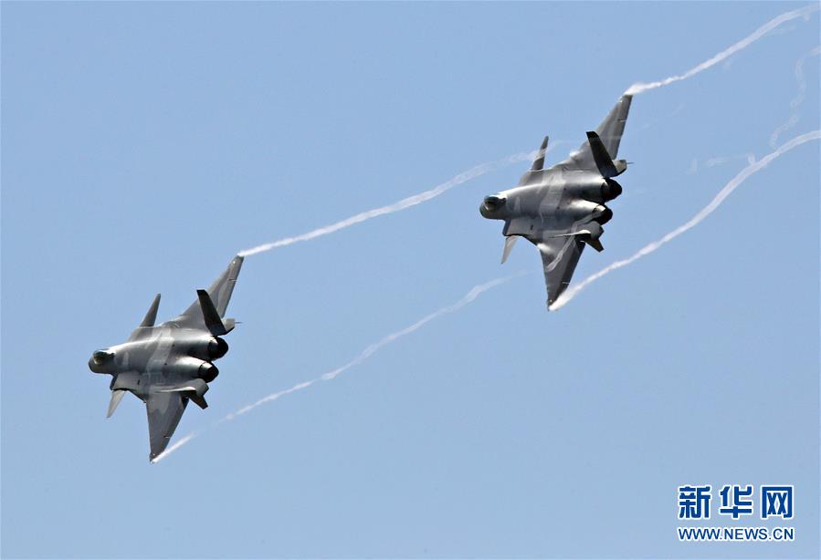 （科技）（19）中国空军飞行表演异彩纷呈