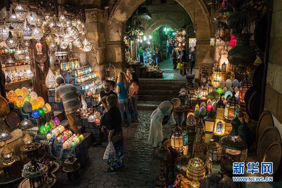 （視·覺）（1）夜色下的開羅老市場 