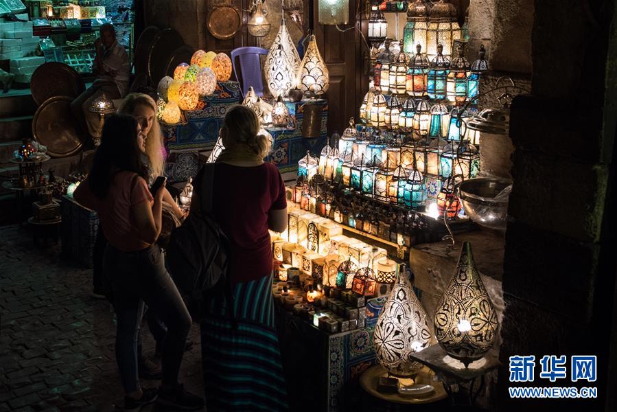 （视·觉）（2）夜色下的开罗老市场 