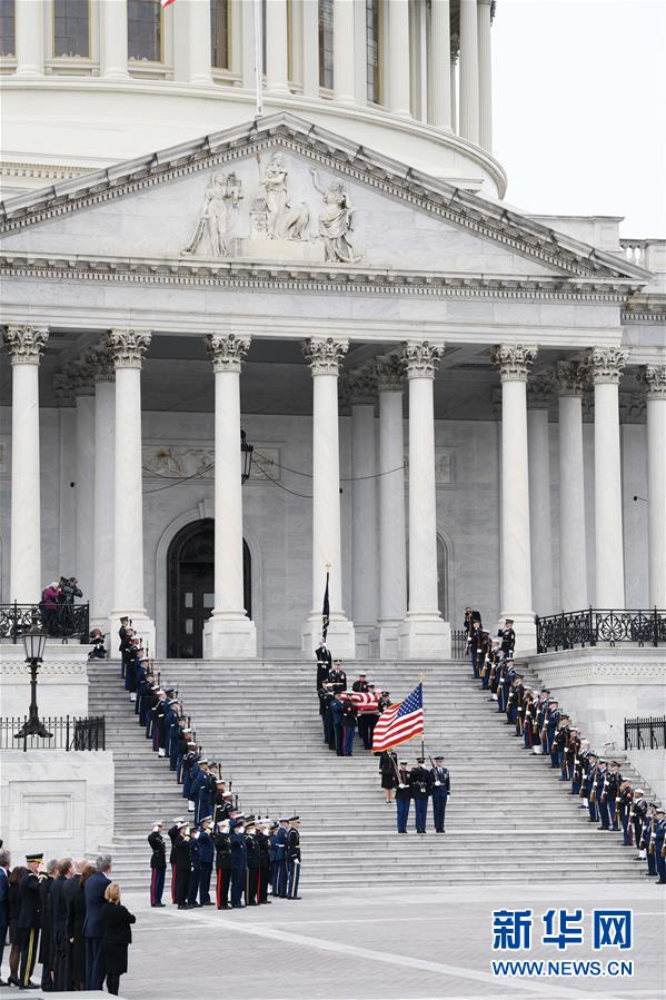 （国际）（8）美国为前总统老布什举行国葬