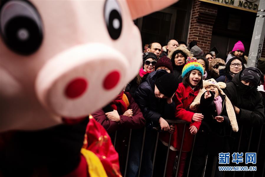（XHDW）（1）紐約唐人街舉辦新春大遊行