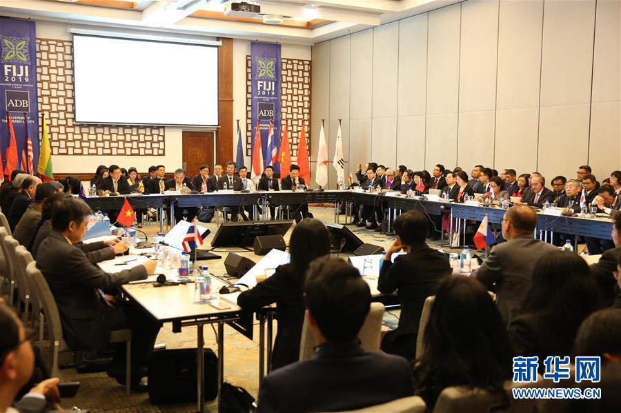 （国际）东盟与中日韩财长和央行行长会议聚焦全球和区域经济