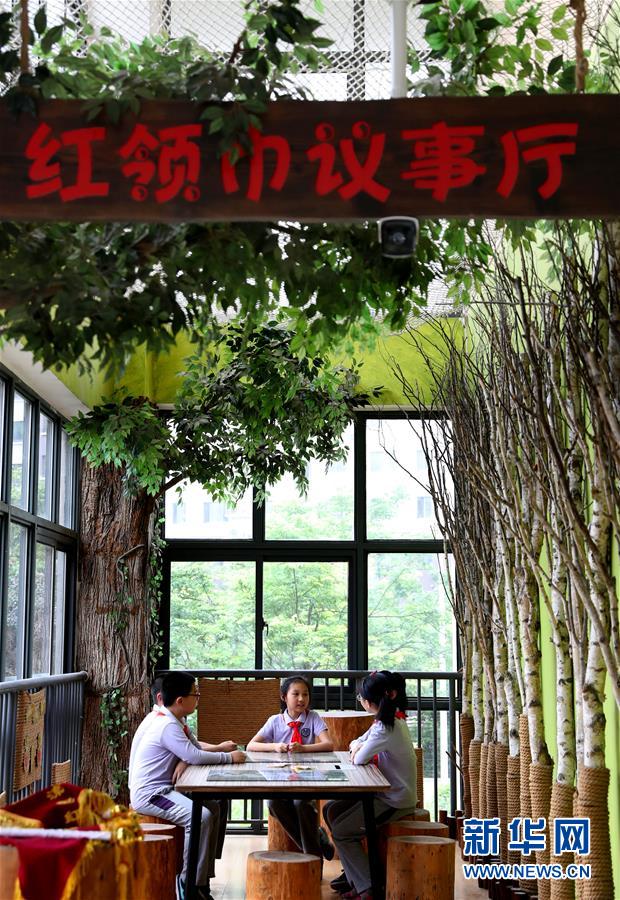 （圖文互動）（3）上海有小學生倡議：父母不要過度“曬”娃 希望獲得更多陪伴