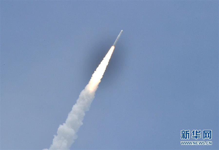 （科技）（5）我国首次固体运载火箭海上发射技术试验取得成功