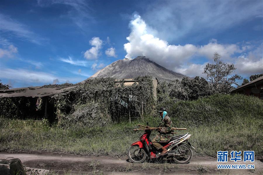 （国际）（1）印尼:火山喷发 