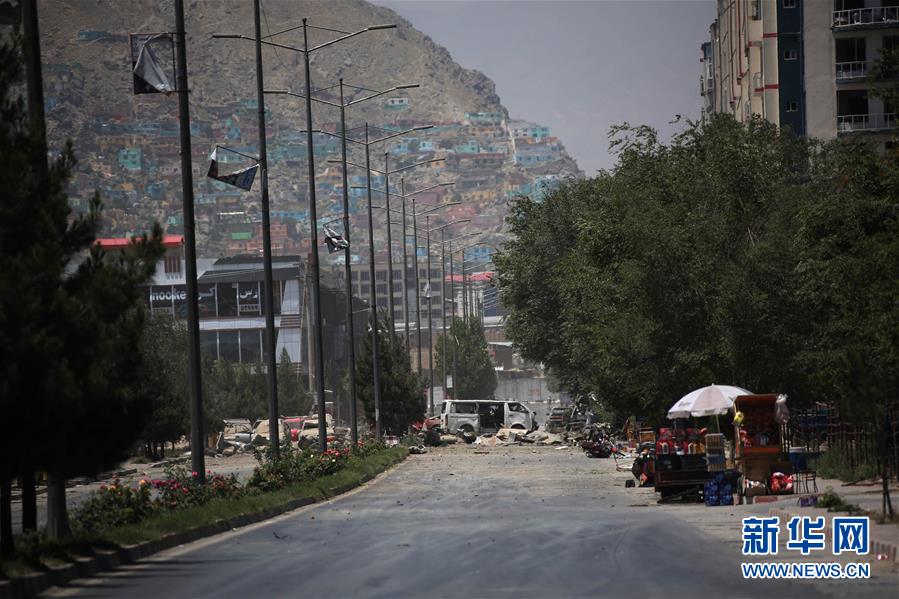 （国际）（1）阿富汗首都遭爆炸袭击34人死亡