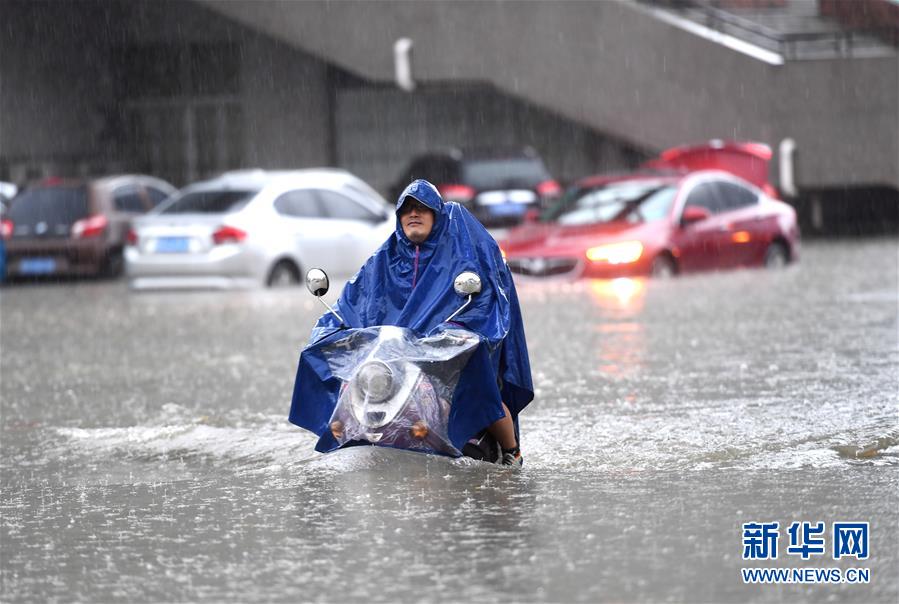 #（環境）（3）廣西柳州遭遇暴雨襲擊