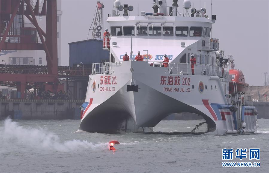 （社会）（1）福建漳州举行海上搜救与溢油应急综合演习