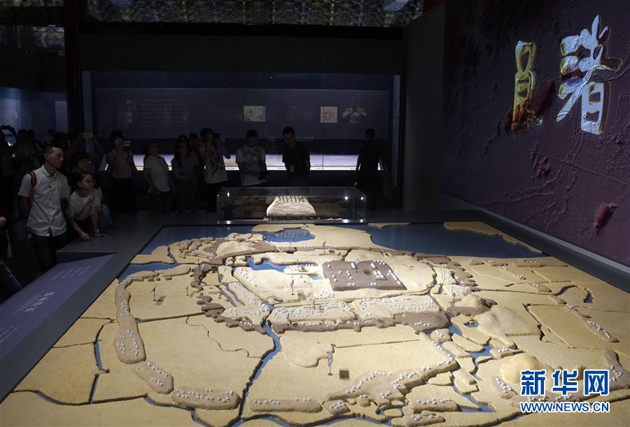 （文化）（1）“良渚与古代中国——玉器显示的五千年文明”展亮相故宫