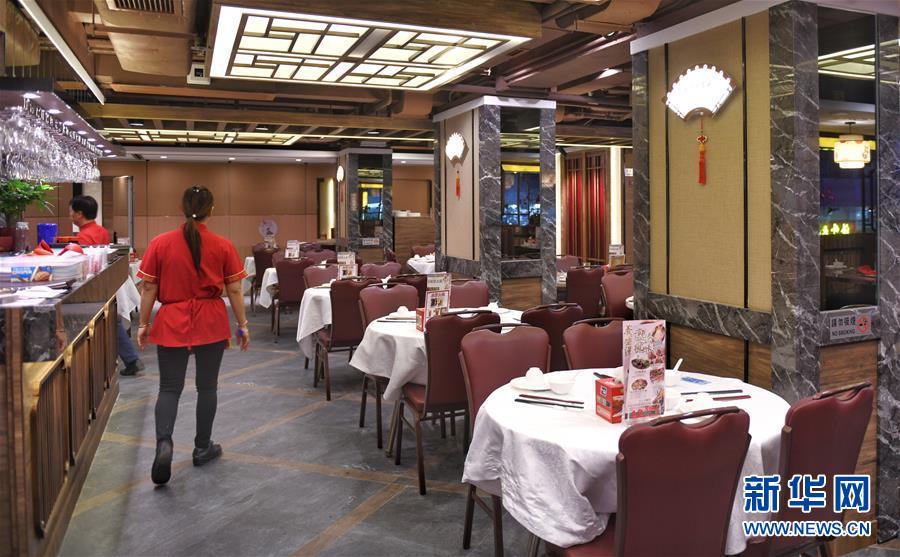 （港澳台·财经观察·图文互动）（2）八月里的寒意——香港餐饮业扫描