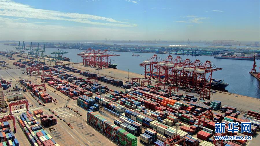 （图文互动）（2）蜕变重生再启航：新中国第一家集装箱码头公司完成吸收合并