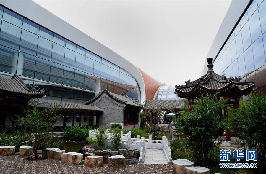 （新华全媒头条·图文互动）（12）“凤”舞东方起宏图——写在北京大兴国际机场投运之际