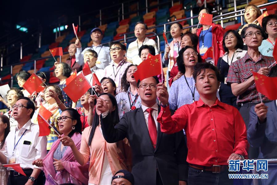 （图文互动）（5）香港岛各界举行文艺晚会庆祝新中国成立70周年