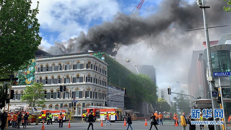 （国际）新西兰奥克兰市中心火灾致1人重伤1人失踪