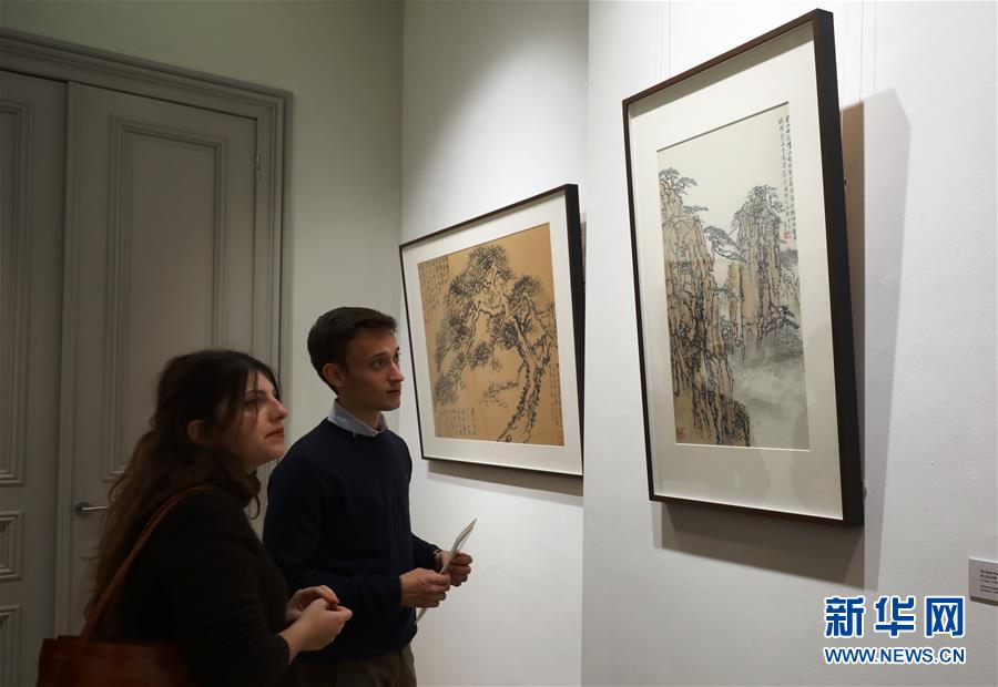 （国际·图文互动）（2）刘海粟国画作品展在布鲁塞尔开幕