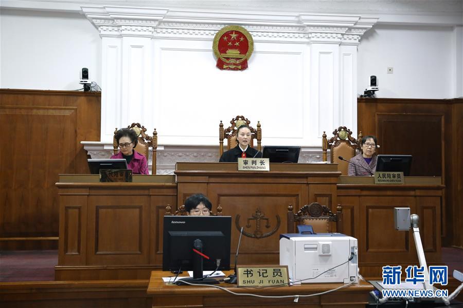 （圖文互動）上海判決一起高空拋物入刑案 被告人被判有期徒刑一年