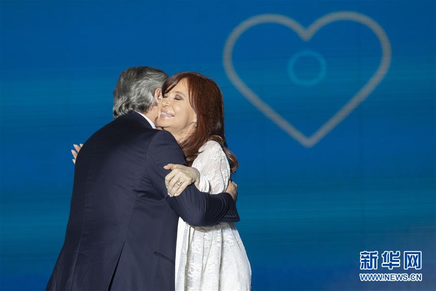（国际）（5）费尔南德斯正式就职阿根廷总统