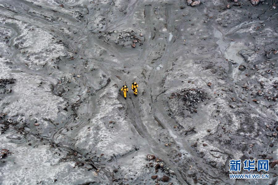（國際）（1）救援隊找到6名懷特島火山噴發遇難者