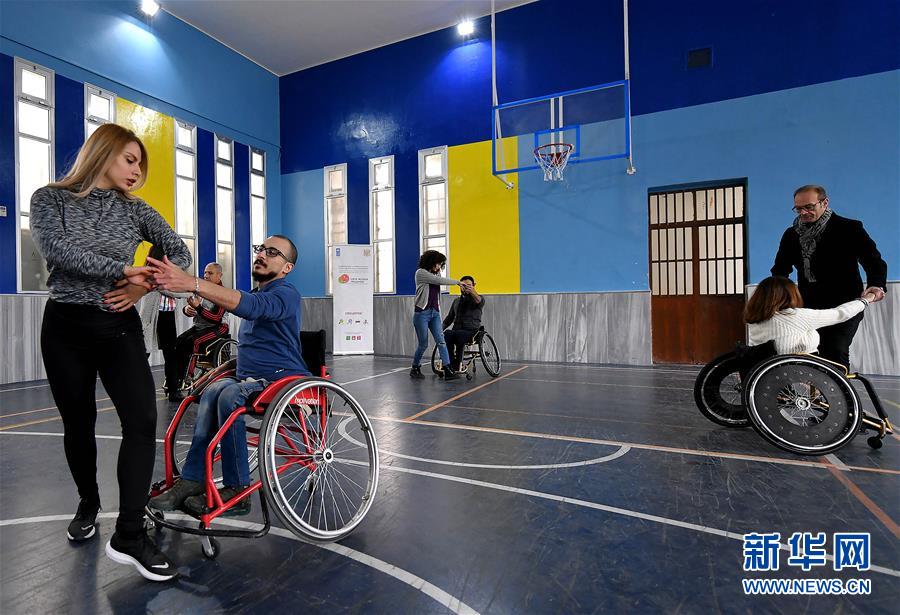 （国际·图文互动）（3）特写：打破界限——记轮椅上起舞的叙利亚人