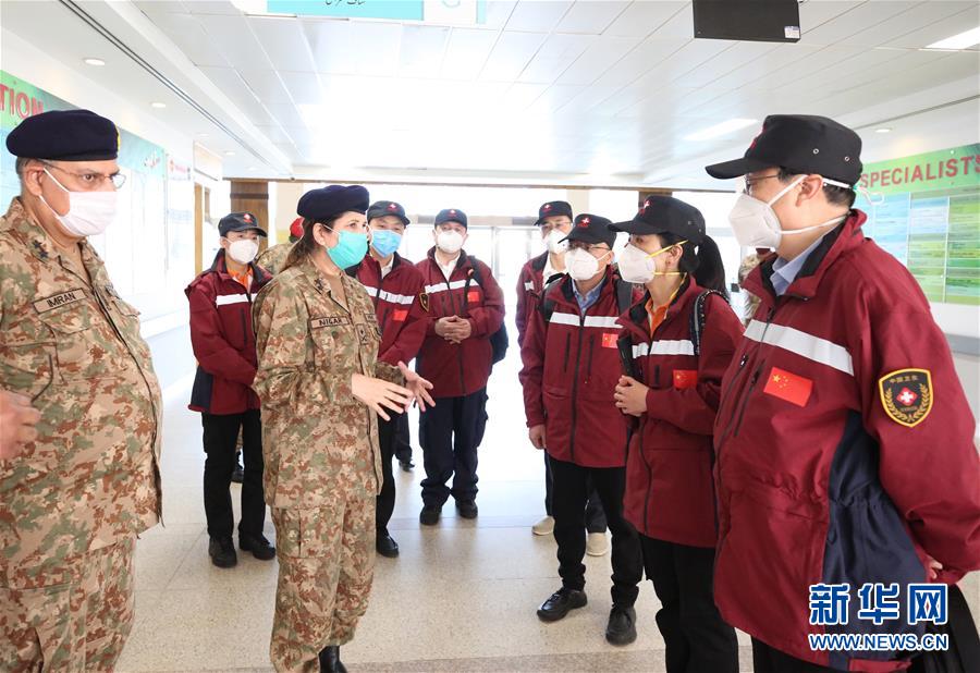 （國際疫情）（3）中國專家與巴基斯坦醫務人員交流防疫理念