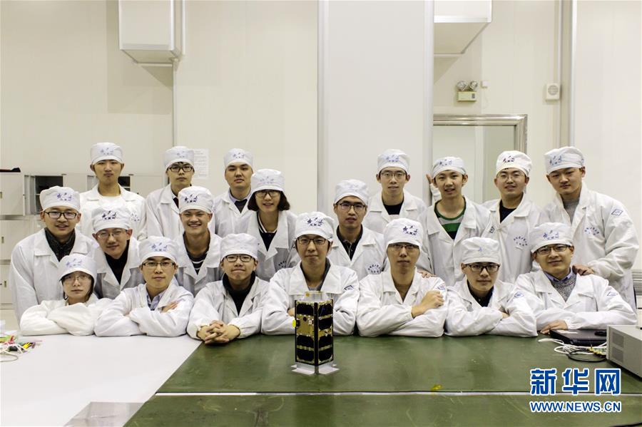 （圖文互動）（1）中國航天隊伍“新生代”——記哈工大紫丁香學生微納衛星團隊