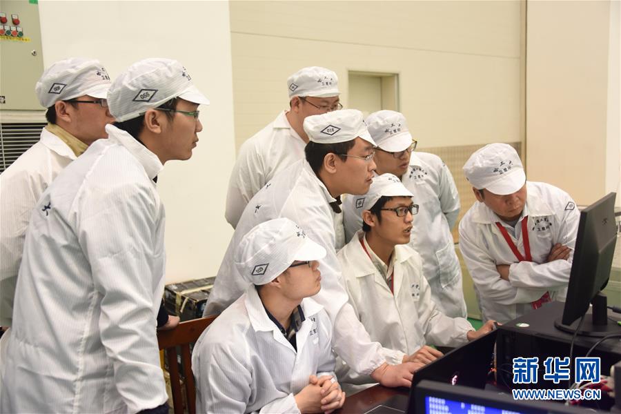 （圖文互動）（3）中國航天隊伍“新生代”——記哈工大紫丁香學生微納衛星團隊