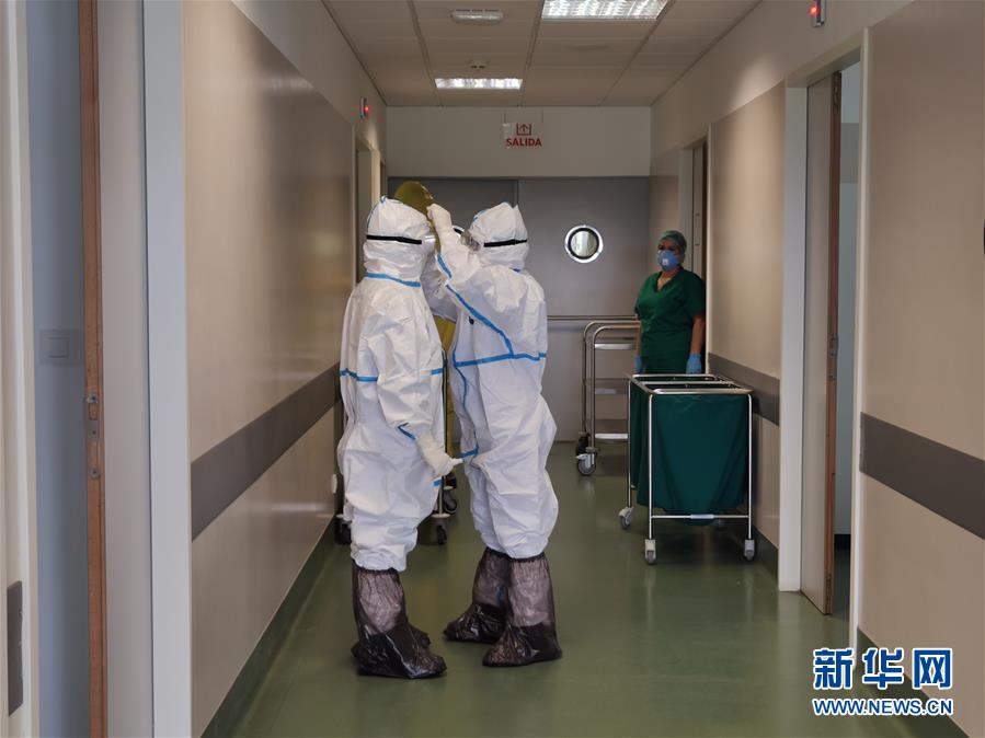 （国际疫情·图文互动）（1）中国医疗专家组为赤道几内亚抗疫带来“希望之光”