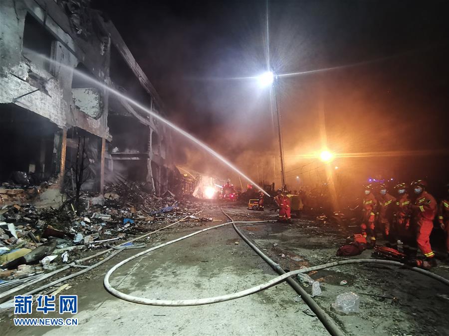 （突發事件）（2）浙江溫嶺槽罐車爆炸已致10人死亡117人受傷