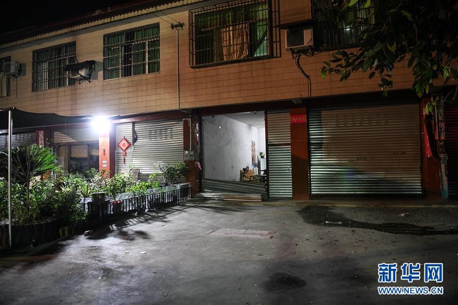 （新華網）（2）四川廣漢市花炮廠起火爆炸事故致6人受傷
