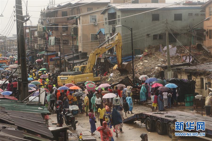 （国际）（1）尼日利亚拉各斯一居民楼坍塌致3人死亡