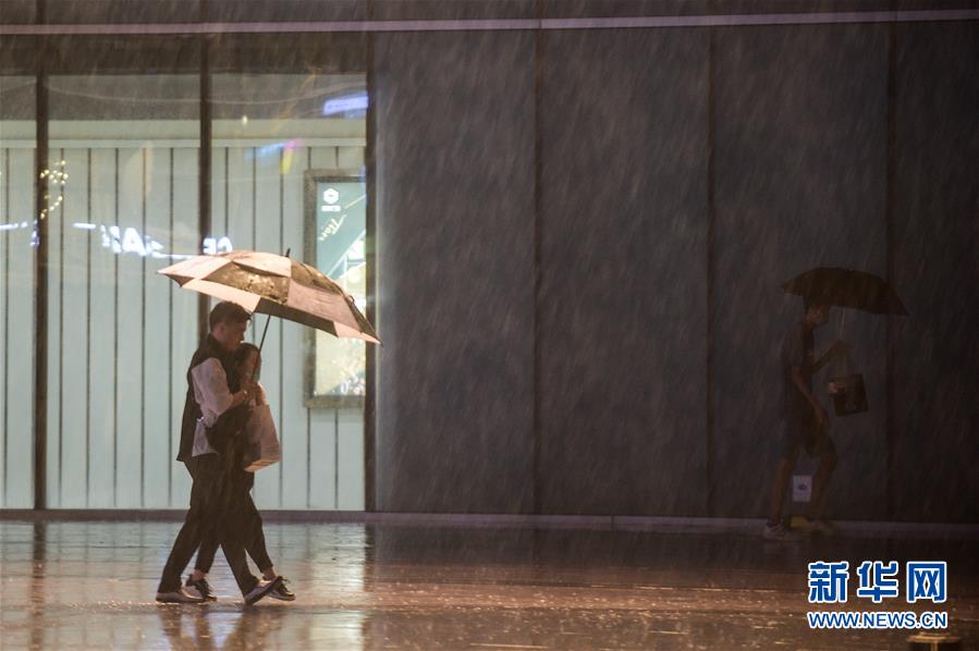 （社會）（3）北京迎來降雨