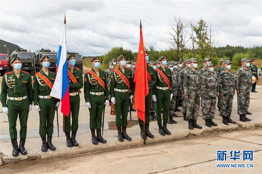 （國際）（1）我軍赴俄參加“國際軍事比賽-2020”裝備運抵比賽場地
