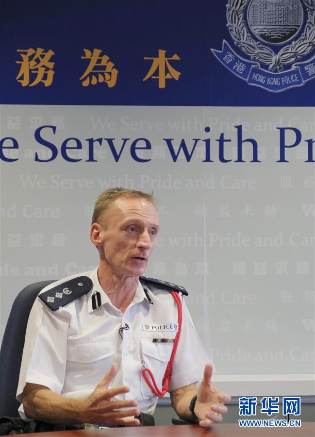 （图文互动）（5）英籍香港警察：香港警队仍是“亚洲最佳”