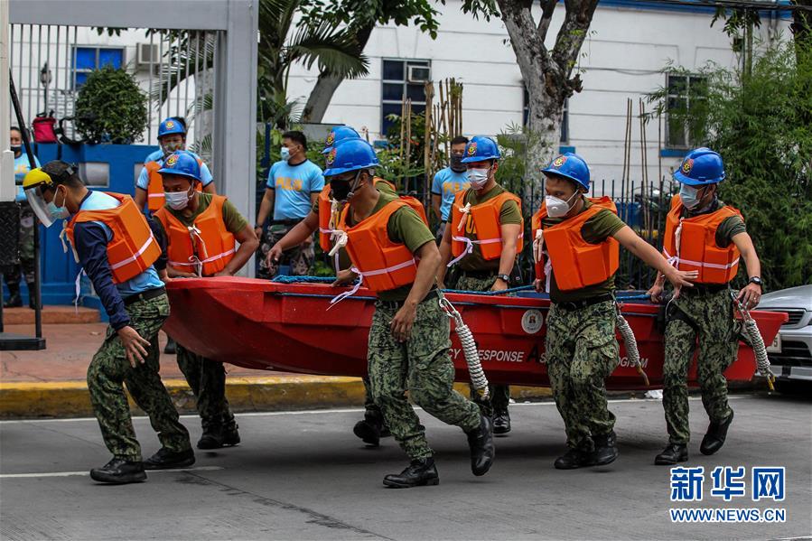 （國際）（1）颱風“天鵝”登陸菲律賓 約百萬居民被疏散