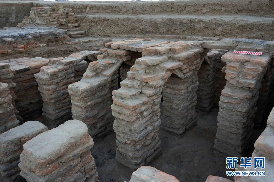 （图文互动）（4）新疆天山北麓发现古代公共浴场遗址