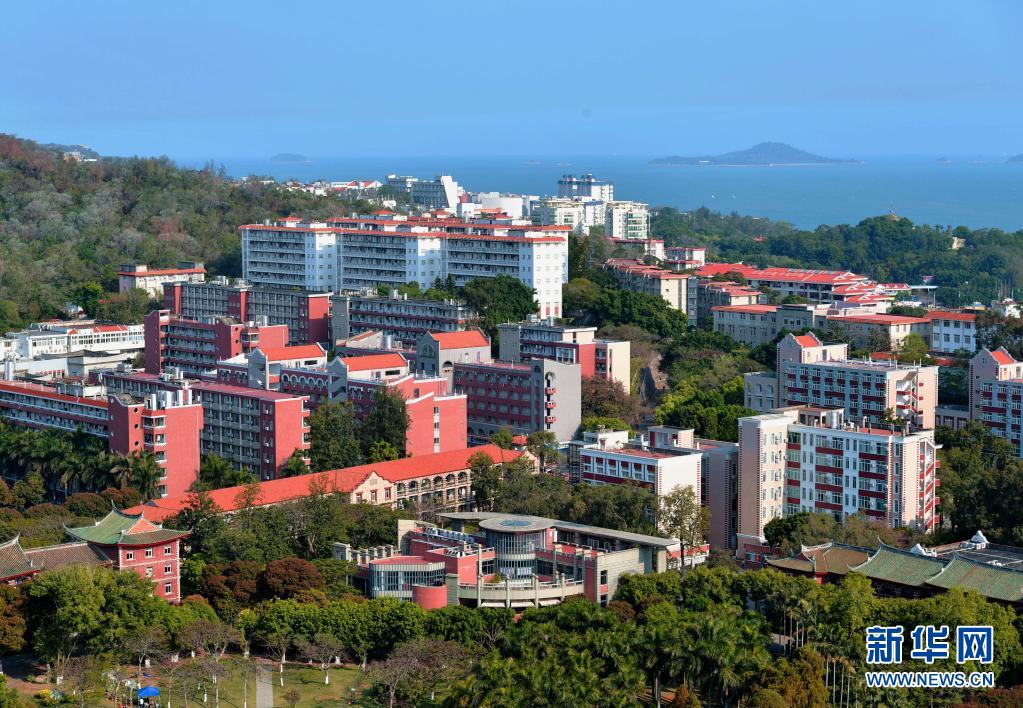 这是厦门大学校园景色(3月26日摄).新华社记者 魏培全 摄