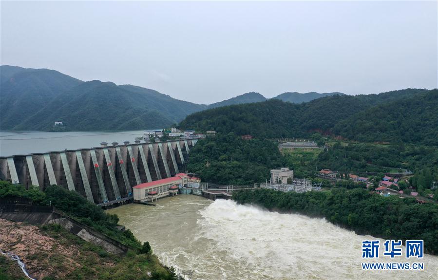 安徽省金寨县西北部和中部普降大暴雨,特大暴雨,位于金寨县的梅山水库