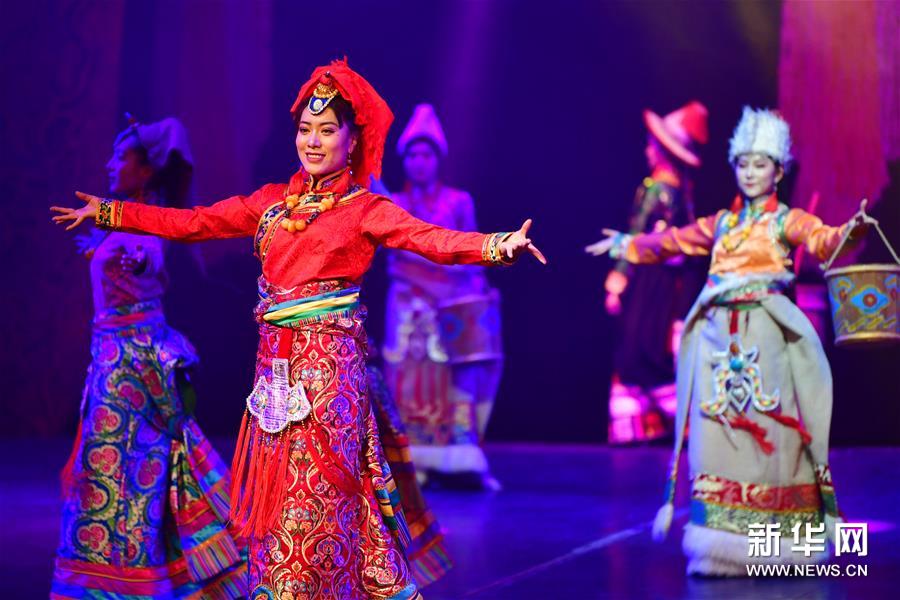 （文化）（5）藏族传统歌舞乐《金顶梵音-拉卜楞》恢复公演