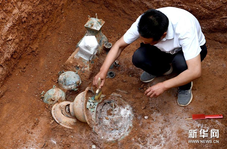 （圖文互動）（1）河南洛陽發掘一處西漢家族墓 墓主身份成謎