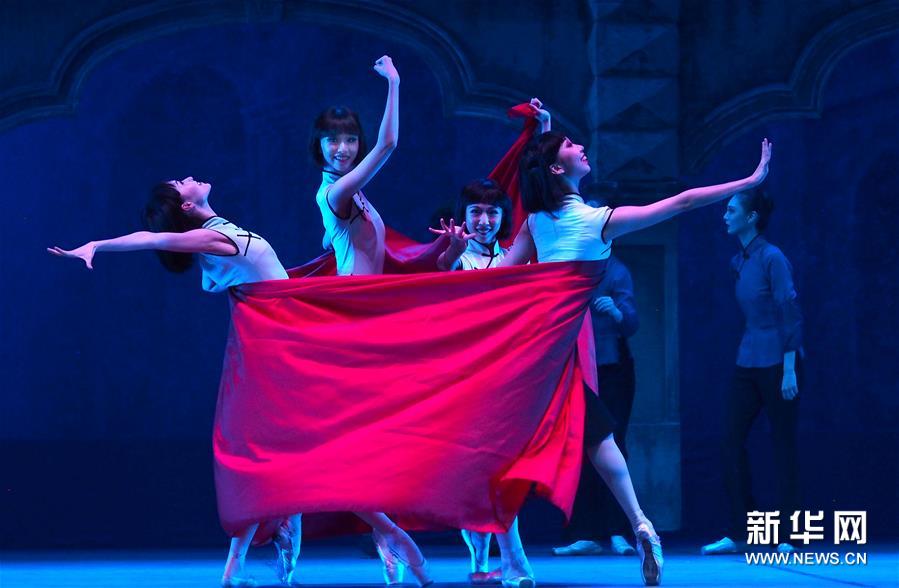 （文化）（1）第十二屆中國舞蹈“荷花獎”舞劇評獎演出在滬舉行